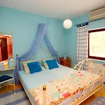Gasthof Bugenvilla Lokva Rogoznica
