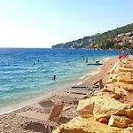 Bugenvilla Pensionat Lokva Rogoznica